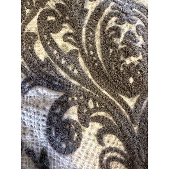 2 Elegant linen Embroidered Decorative Throw Pillow Covers Damask zip sofa bed - Picture 4 of 8